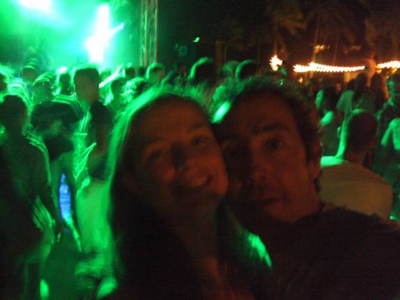 Curtindo festa na praia de Palm Beach, em Aruba